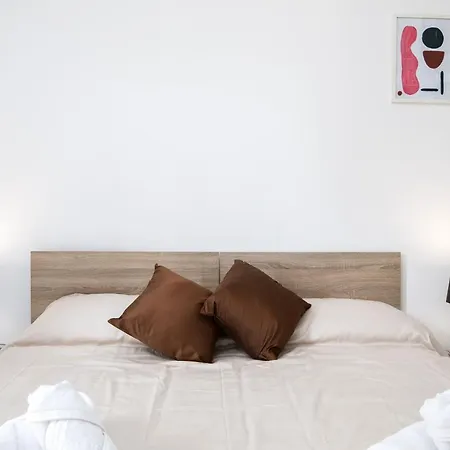 Апартаменты Sea View 2 Bedrooms 2 Bathrooms, 2 Minutes Away From The Sea