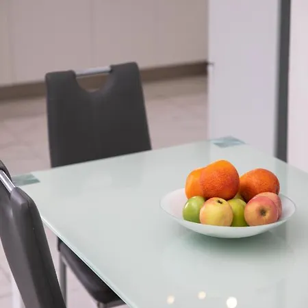 Sea View 2 Bedrooms 2 Bathrooms, 2 Minutes Away From The Sea *