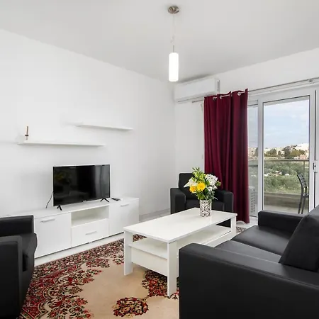 Апартаменты Sea View 2 Bedrooms 2 Bathrooms, 2 Minutes Away From The Sea