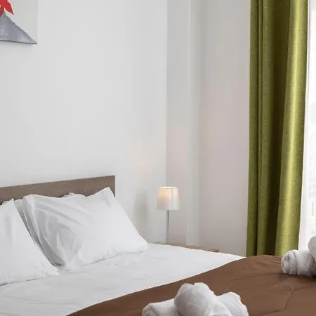 Sea View 2 Bedrooms 2 Bathrooms, 2 Minutes Away From The Sea *